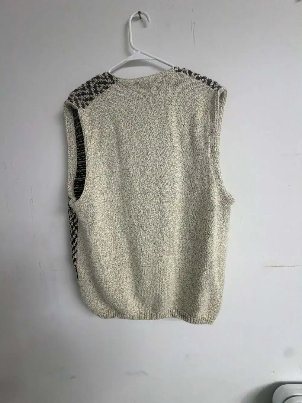 Roundtree & Yorke Men's 100% Cotton Herringbone Knit Button-Front Sweater Vest